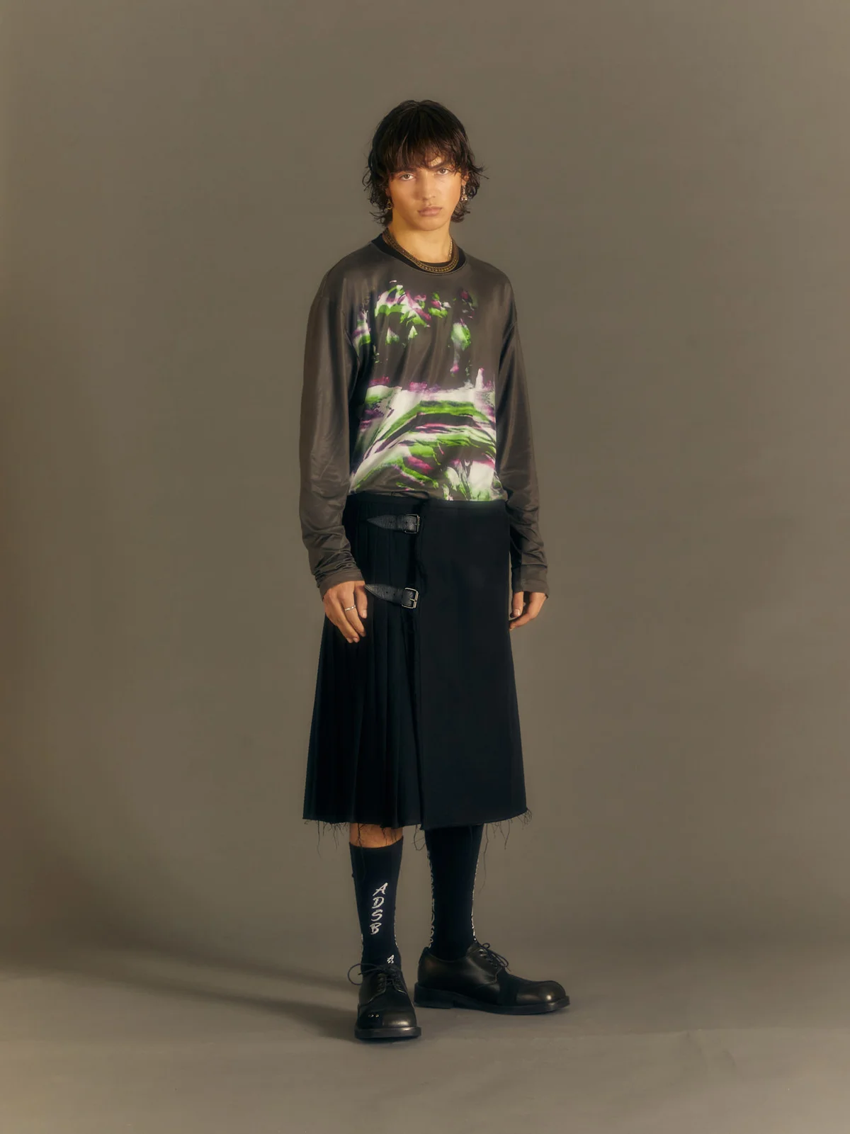 F/W MEN 23 30