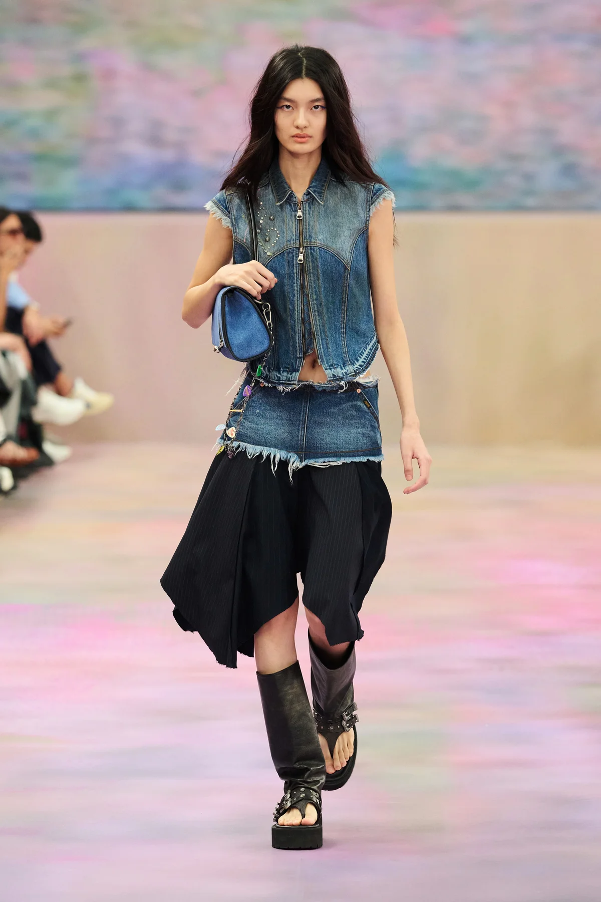 S/S 25  11
