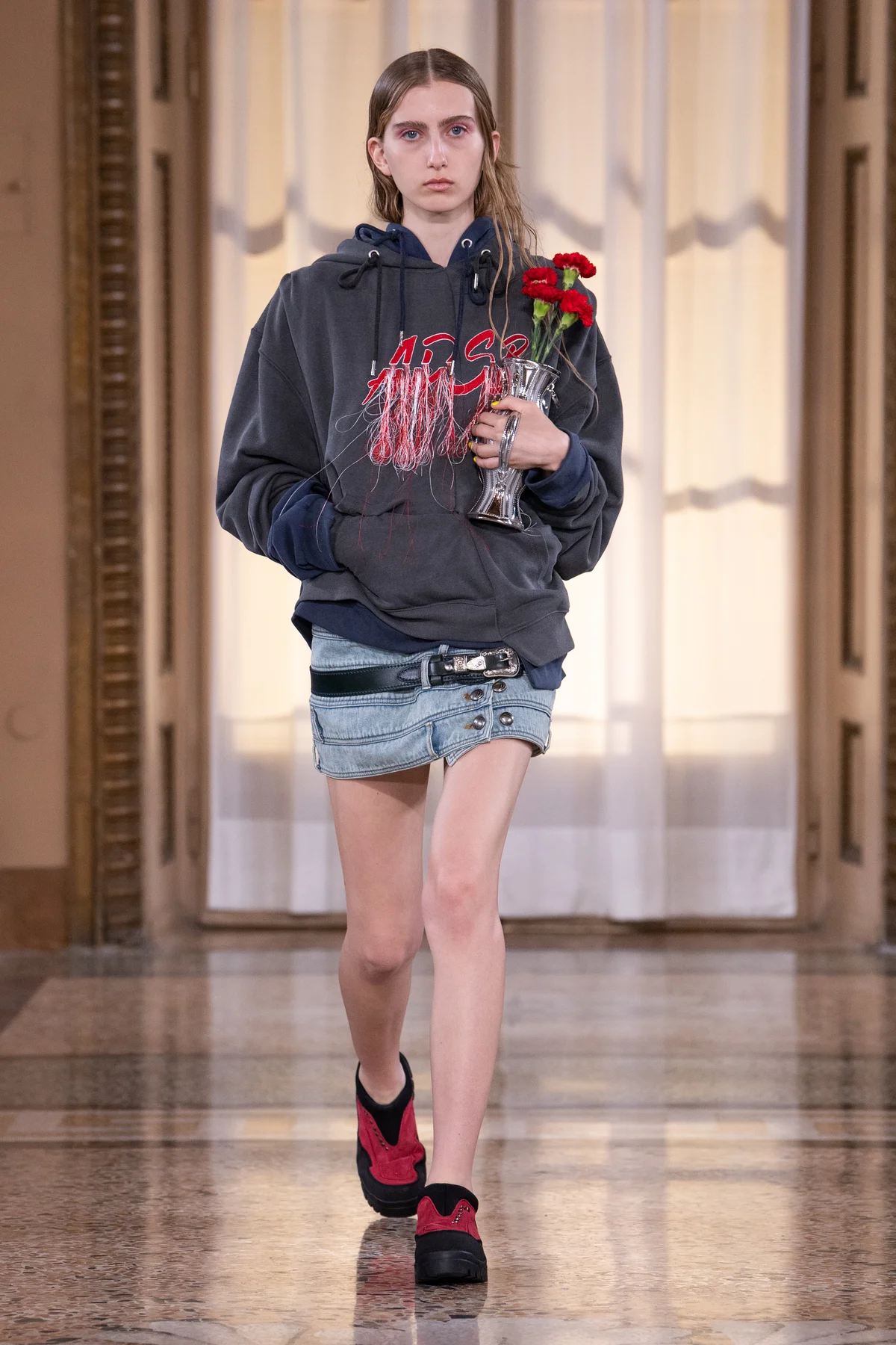 S/S 24 18