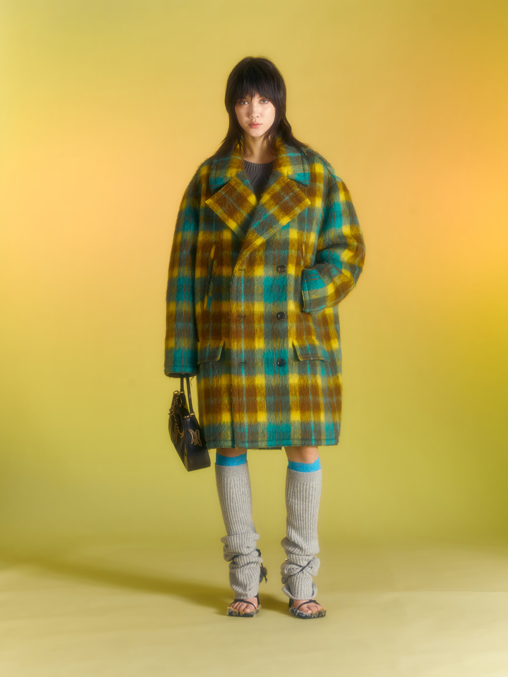 F/W WOMEN 23 22