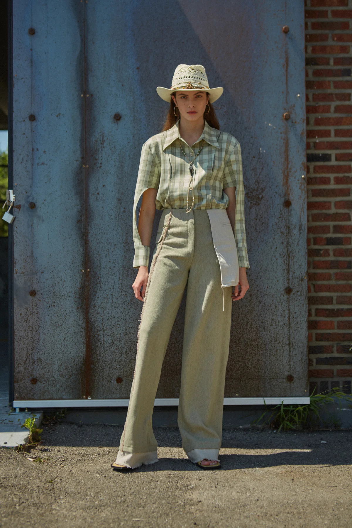RESORT 21 21