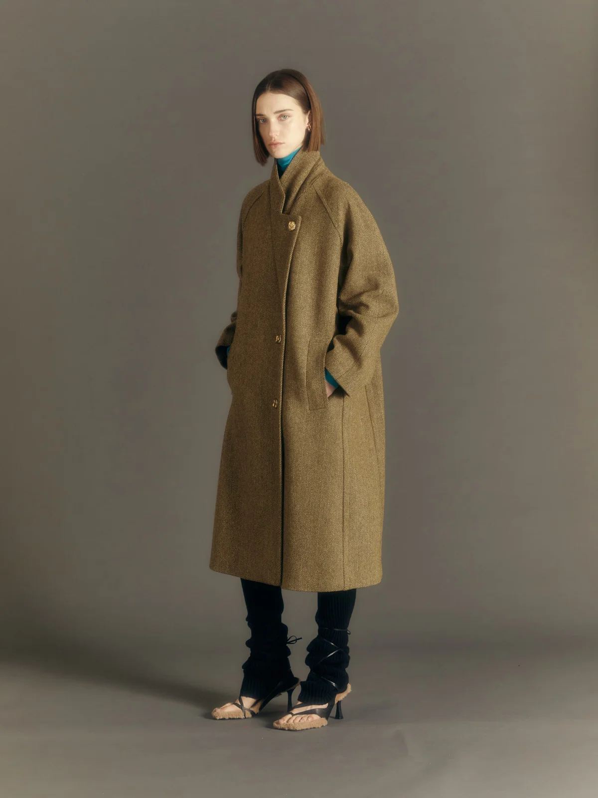 F/W WOMEN 23 24