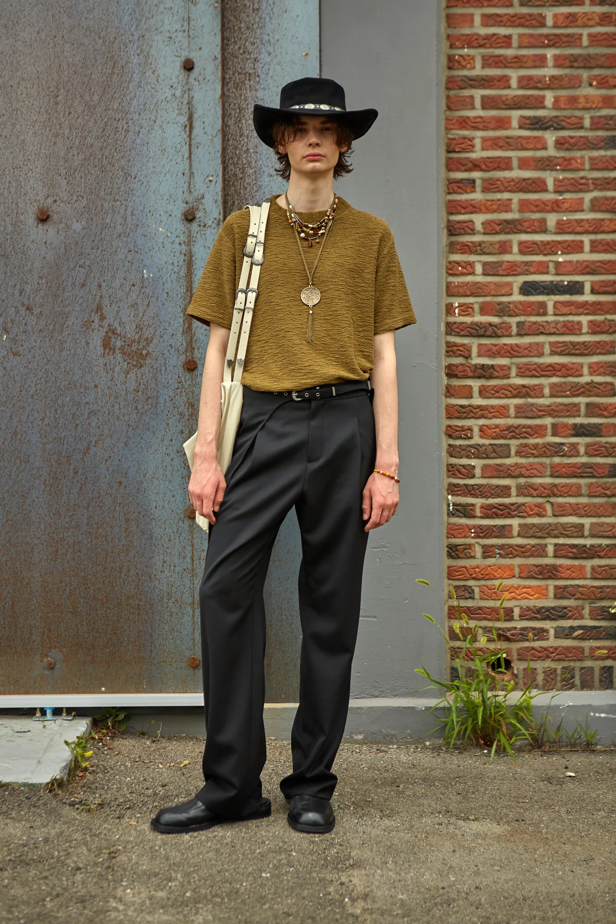 S/S MEN 21 26