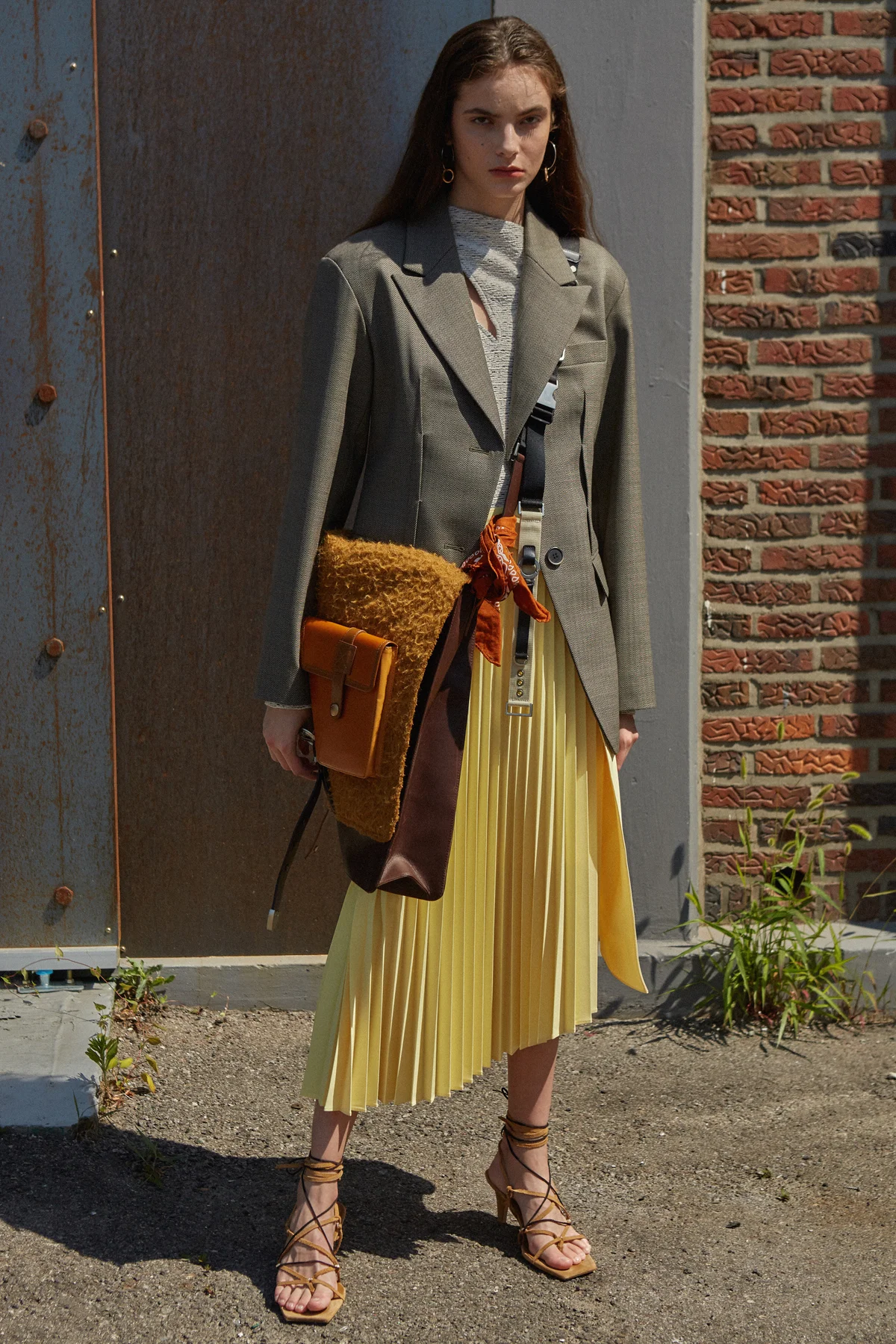 RESORT 21 1