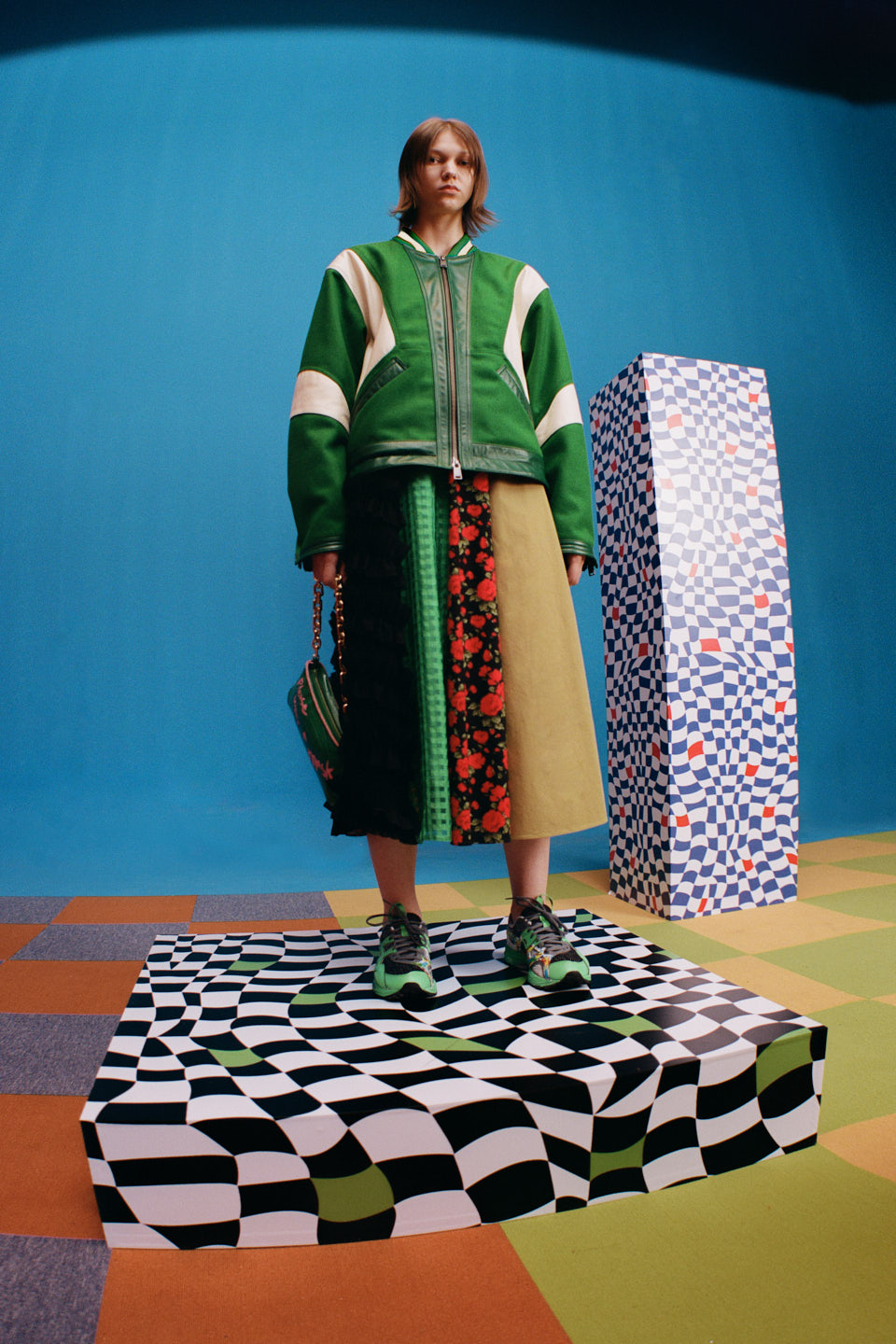 RESORT 22 2