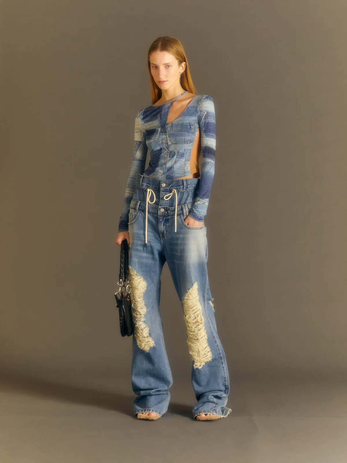 F/W WOMEN 23 37