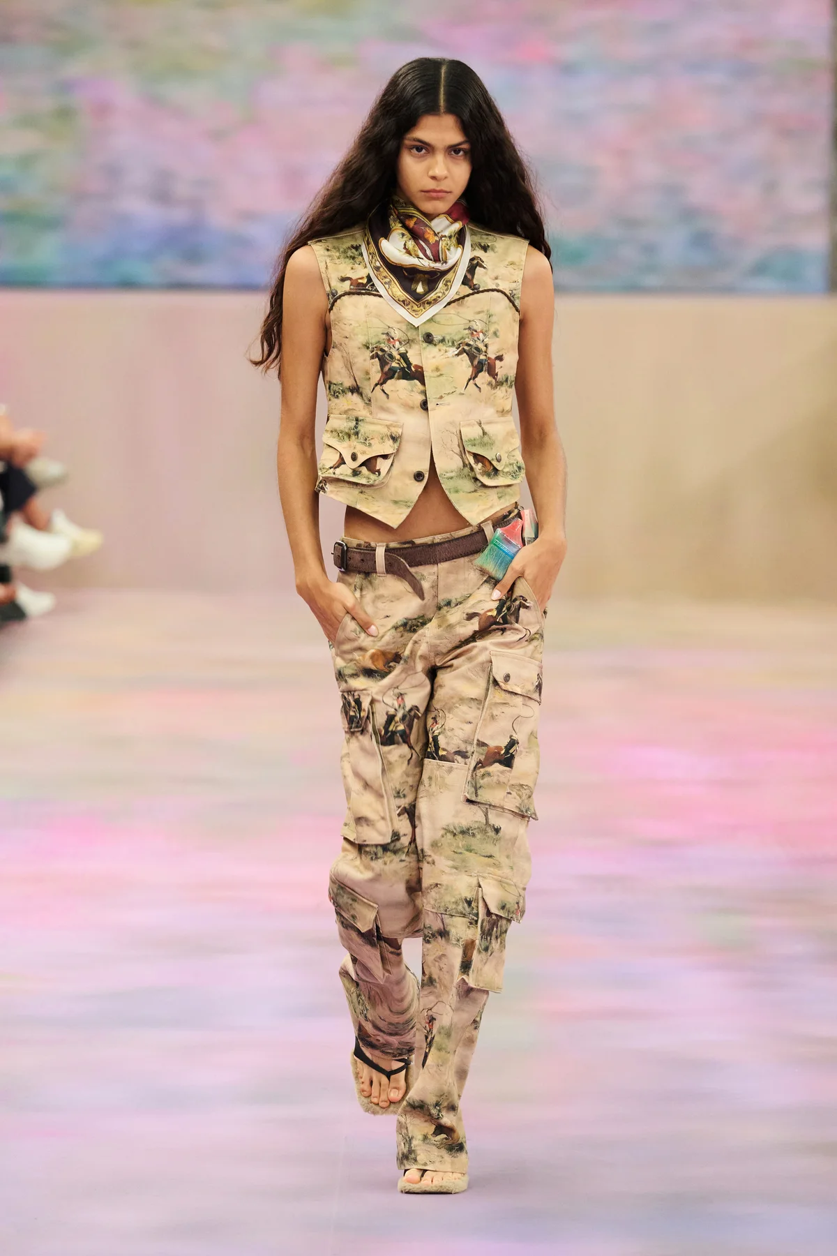 S/S 25  38
