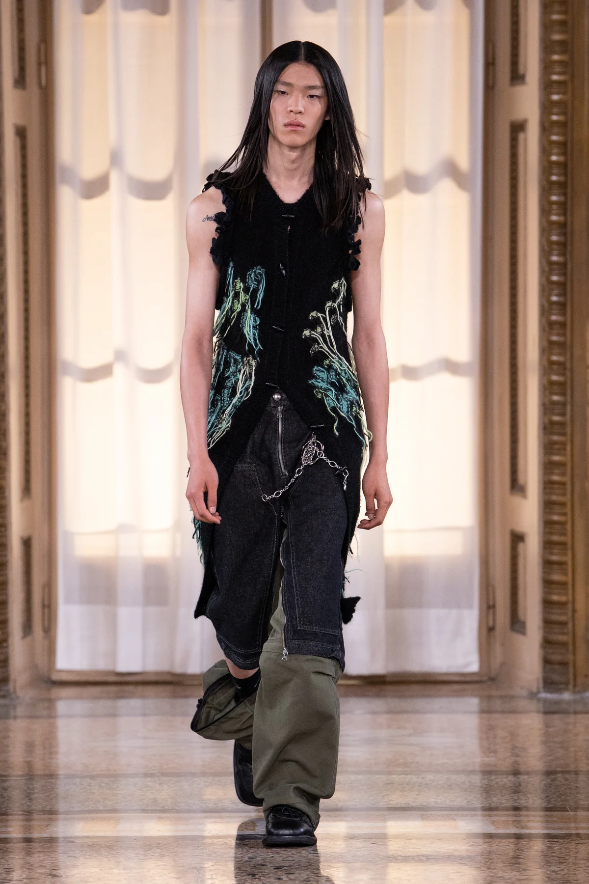 S/S 24 37