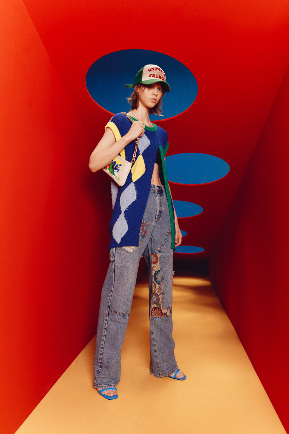 RESORT 22 41