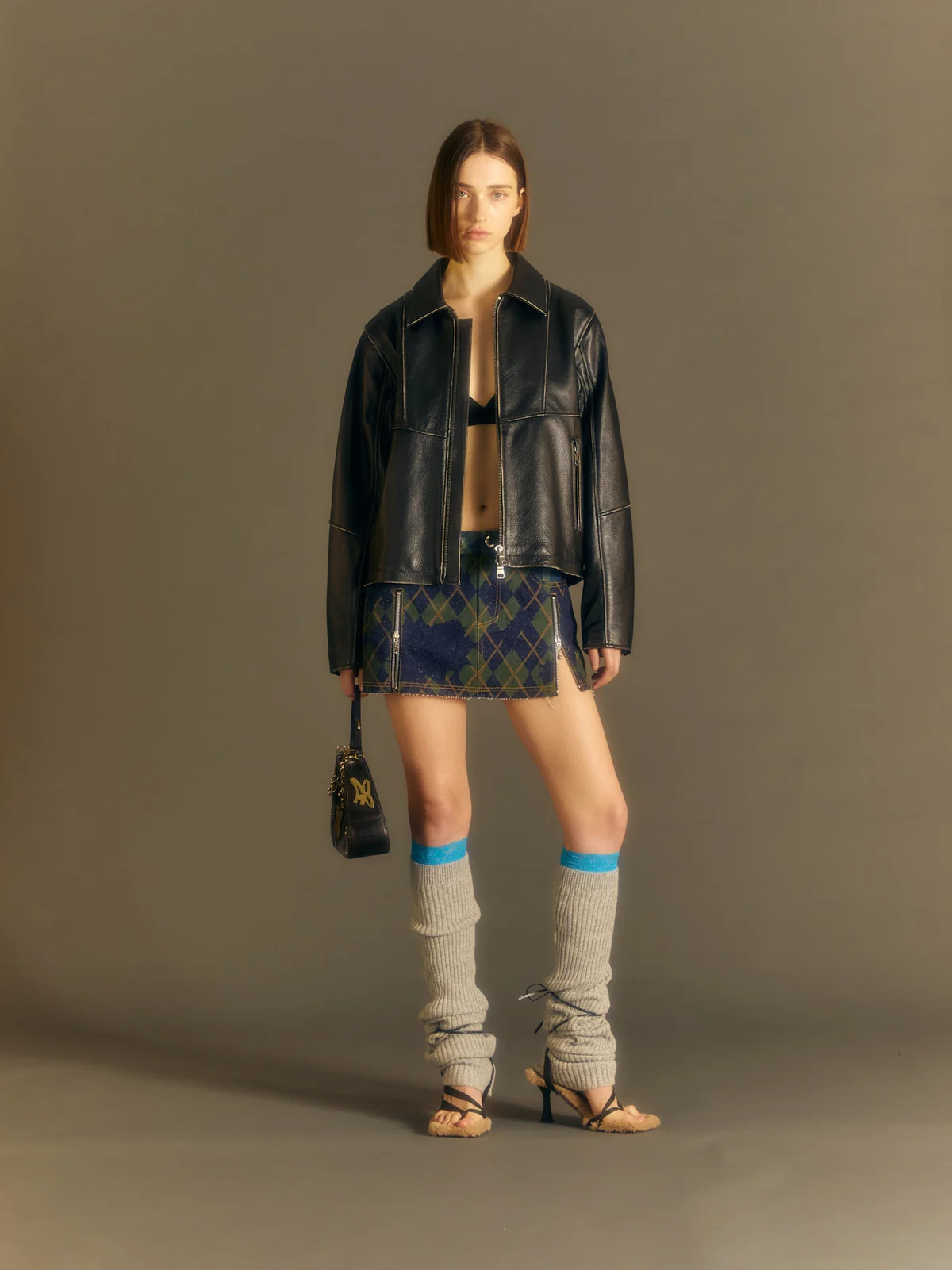 F/W WOMEN 23 43