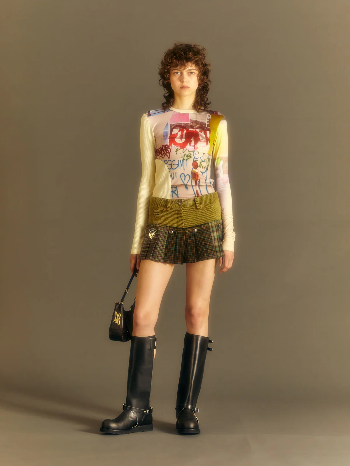 F/W WOMEN 23 54