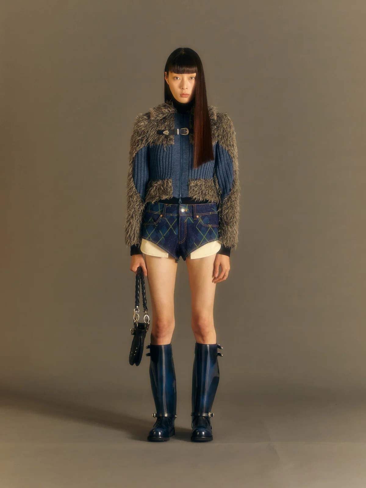 F/W WOMEN 23 5