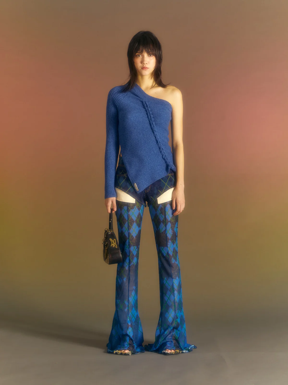 F/W WOMEN 23 7