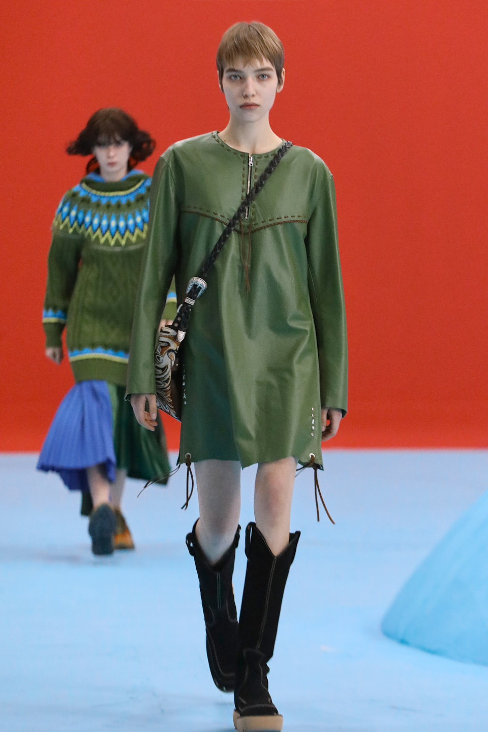 F/W RTW 22 29